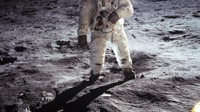 Buzz Aldrin on the Moon during Apollo 11. Historical photograph, not a proposed future lunar city.